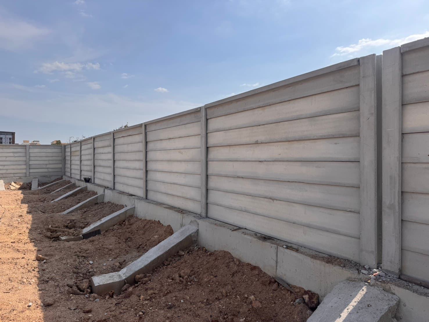 รับเหมาก่อสร้าง